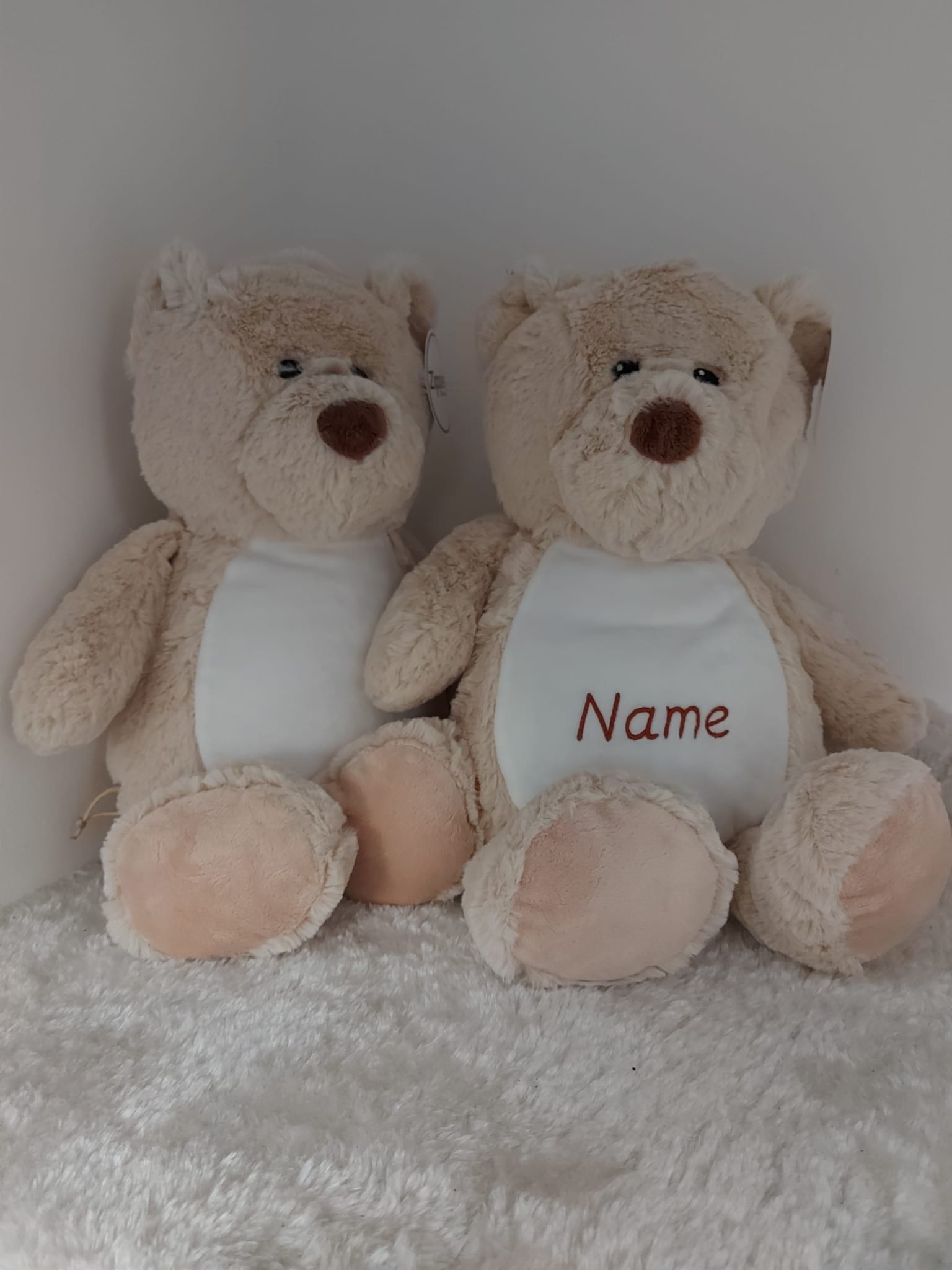 Plüschteddy mit Wunschname